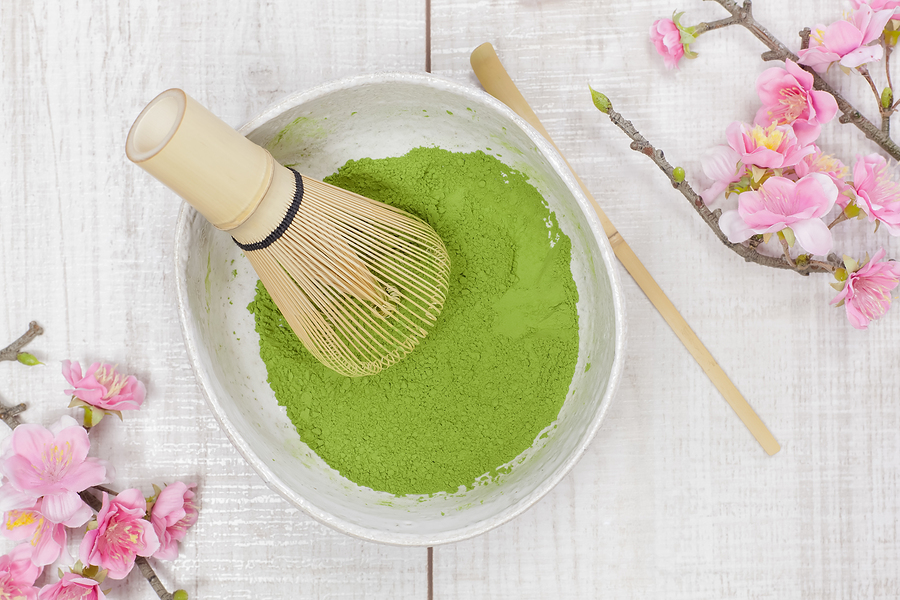 Matcha Tee Inhaltsstoffe, Zubereitung und Tipps zum Kauf